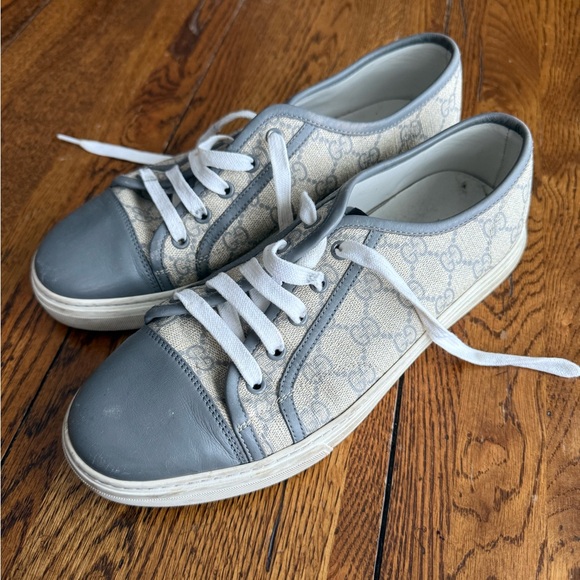 Gucci GG Supreme Canvas Low ‘Beige Gray’ Sneakers - Picture 2 of 9